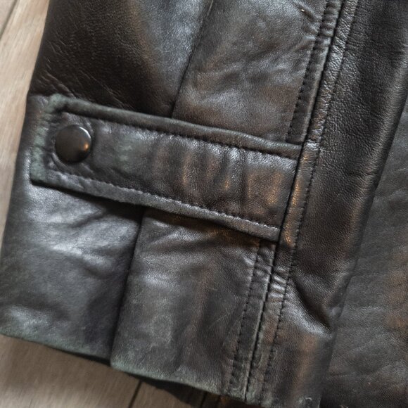 Daniel Two-Way Zip Oversized Leather Jacket - Picture 10 of 16